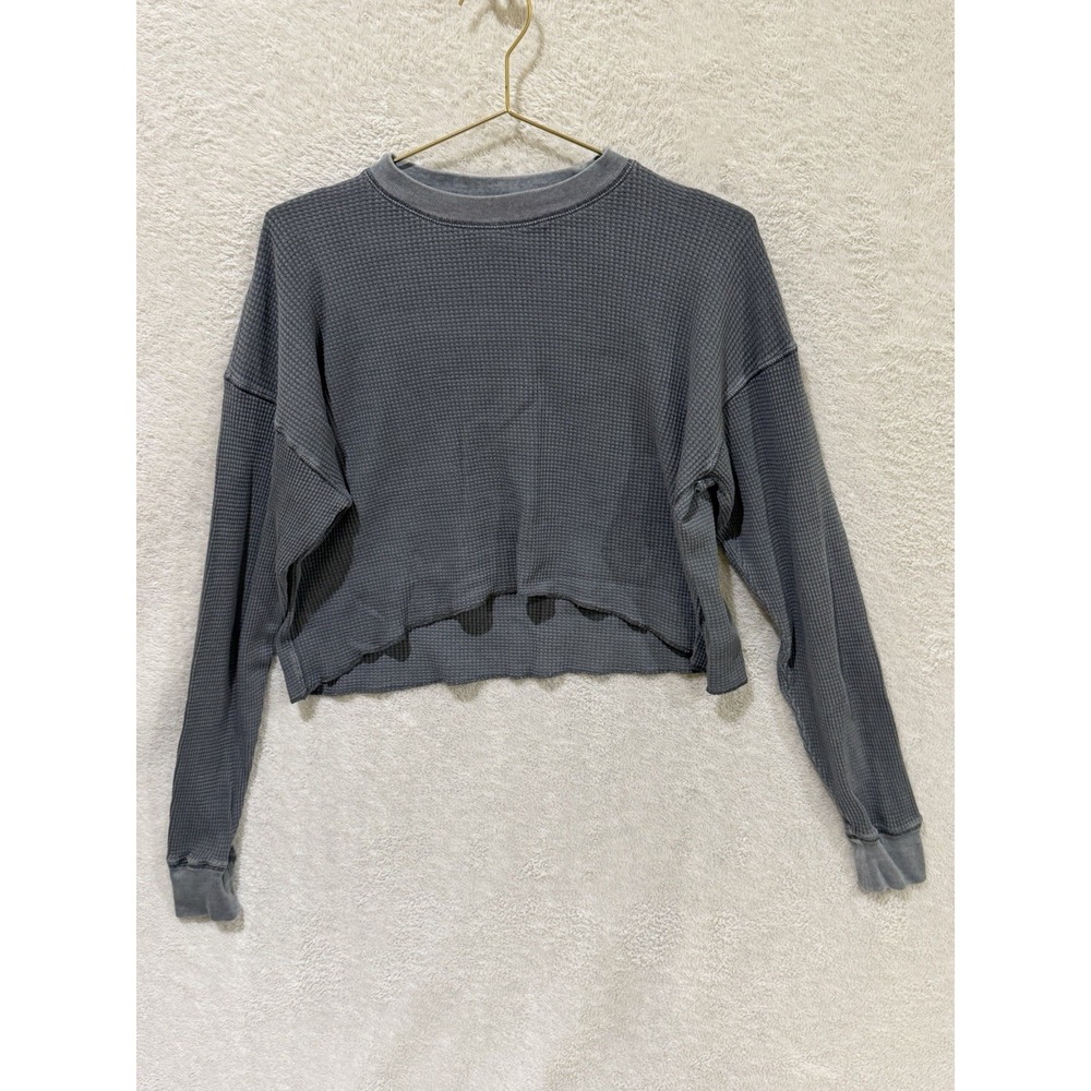 TNA Waffle Aritzia Small Gray Thermal Cropped Long Sleeve Top